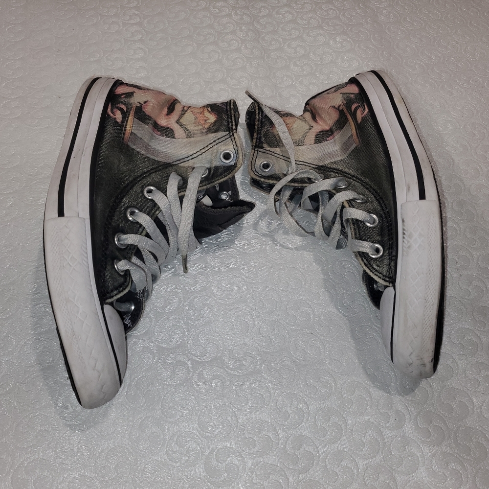 Converse Wonder Woman Edition